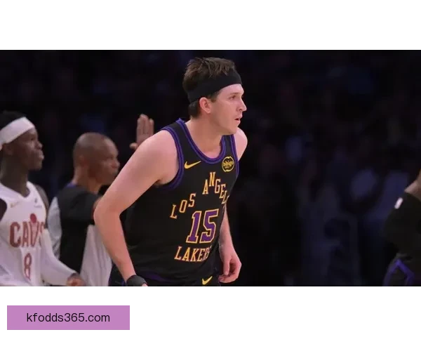 湖人天塌了 东契奇赛季报销里夫斯休战六周季后赛首战遭遇重创