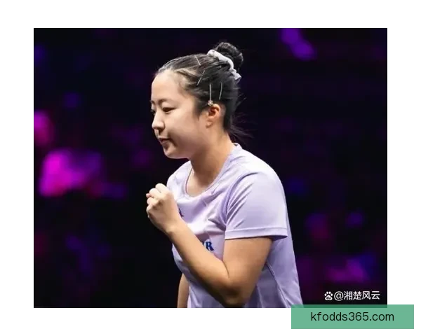 王曼昱澳门世界杯逆转申裕斌锁定决赛再战孙颖莎争首冠