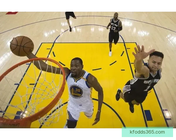 库里分享个人饮食偏好妻子做饭时故意拖延上桌的小趣事