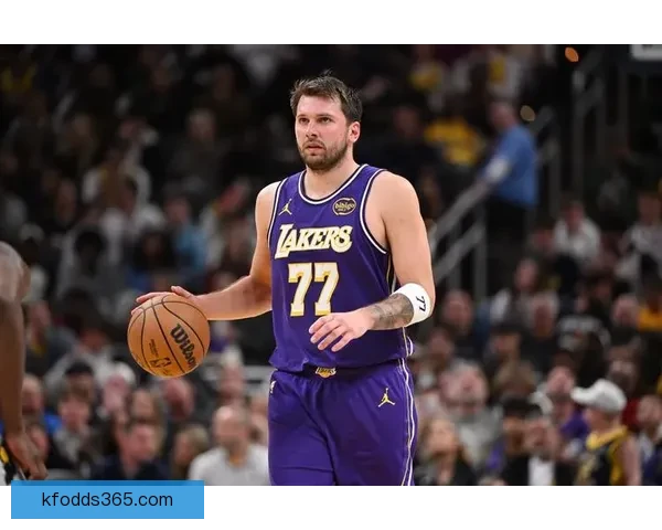 湖人天塌了 东契奇赛季报销里夫斯休战六周季后赛首战遭遇重创